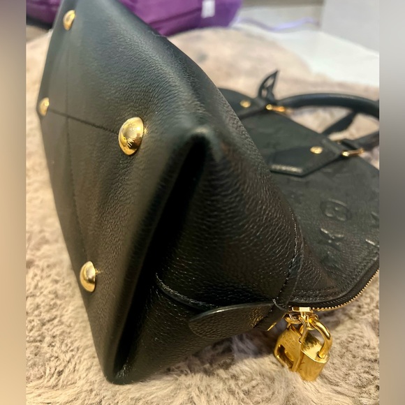 ❌𝐒𝐎𝐋𝐃❌𝐋𝐎𝐔𝐈𝐒 𝐕𝐔𝐈𝐓𝐓𝐎𝐍 Neo Alma Empreinte PM - Picture 10 of 14